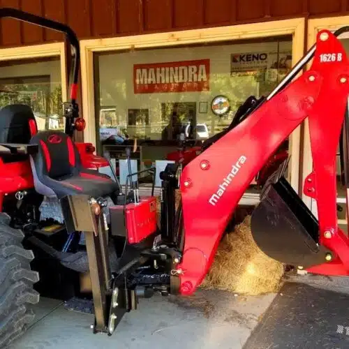 Mahindra 1626 Tractor Loader Backhoe